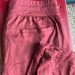 The North Face size M Aphrodite crop pant. 23 inch inseam